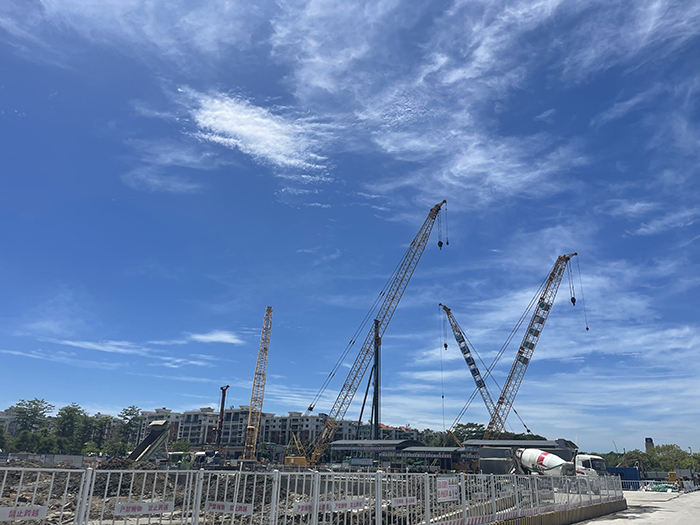 【全球之履】云顶国际履带起重机“兄弟团“助建大湾区“一小时交通圈”建设