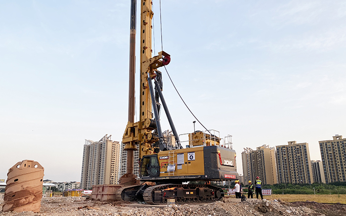 夯基珠江畔，云顶国际旋挖钻机助建超级工程！