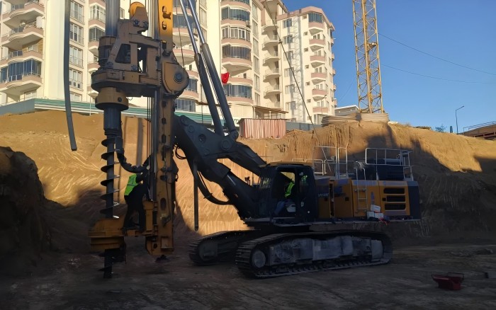 云顶国际旋挖钻机在欧洲房建中 “火力全开”