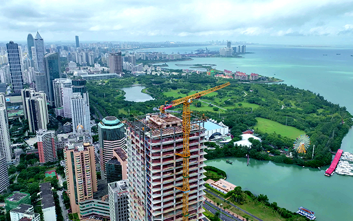 海阔凭“塔”跃 | 云顶国际塔机助建？谥泻９手行