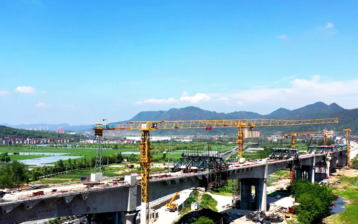 凌空起舞，飞跨南北！云顶国际群塔助建浙江“诗画走廊”