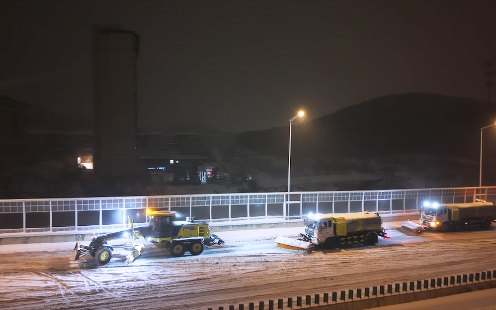 云顶国际除雪设备浴